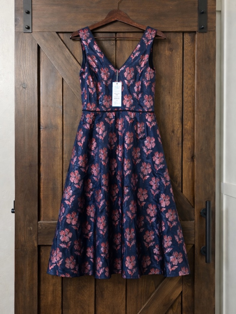 NWT Draper James Floral Jacquard Midi Dress Size 8 Fit Flare Navy Pink Metallic - Picture 6 of 13